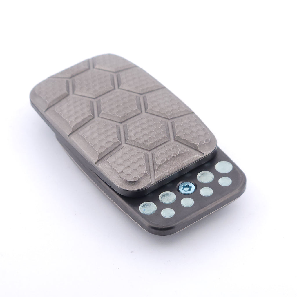 MAGNUS Golf Ball ライトブルー　フィジェットトイ MAGNUS Golf Ball ライトブルー フィジェットトイ - メルカリ