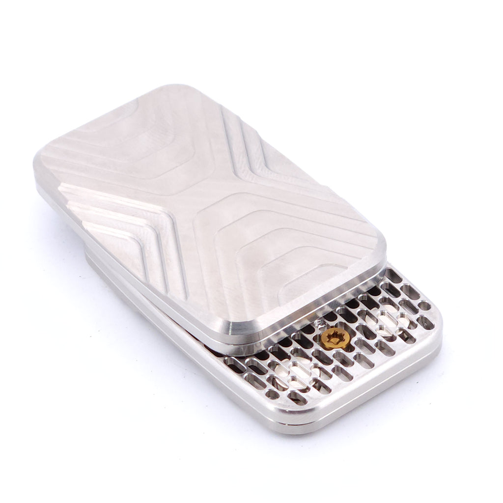 Titanium SG241  - 