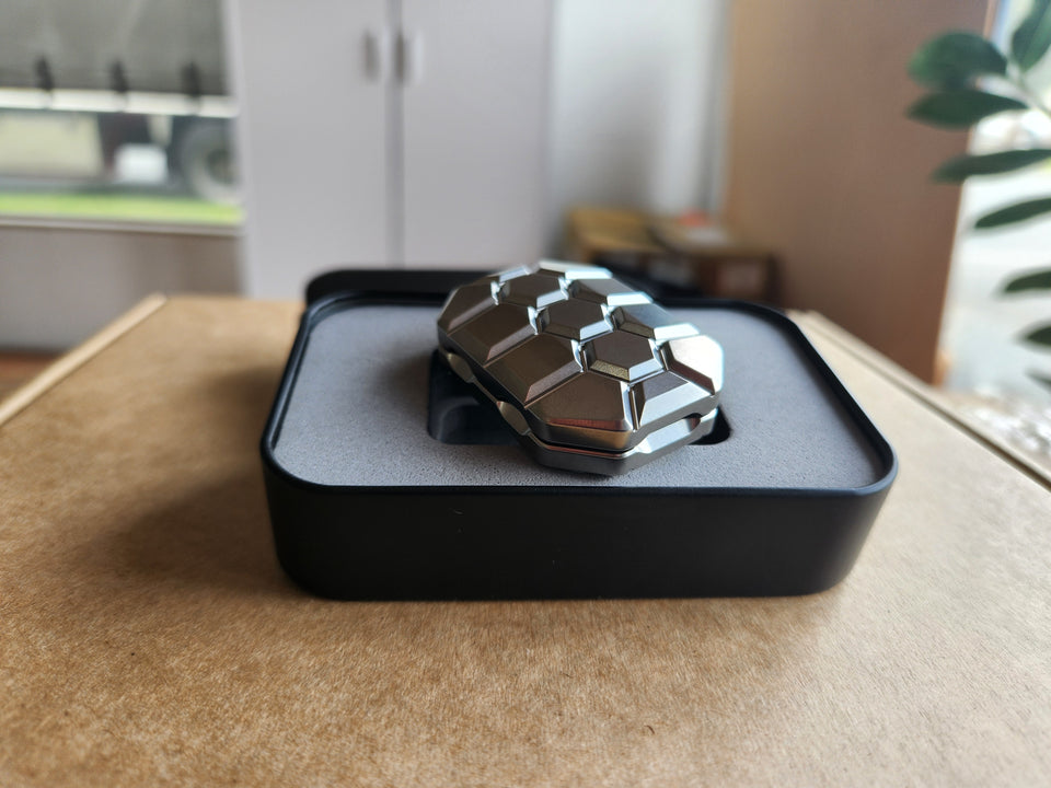 Titanium - SD052 - Turtle 3-Click