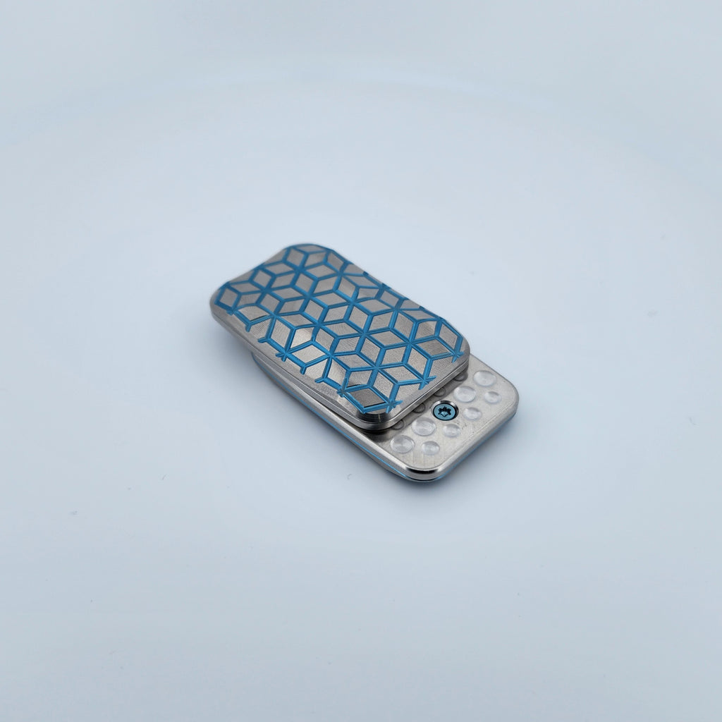 Titanium - SE321 - Squashed Toad 